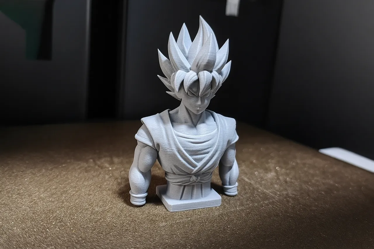 Goku Busto II