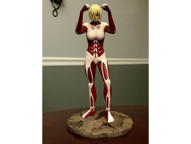 Titan Femenino