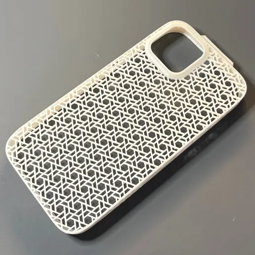 iPhone 15 Kılıf 1