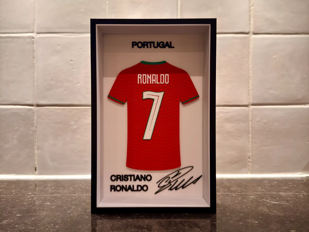 Marco Camiseta   C. Ronaldo