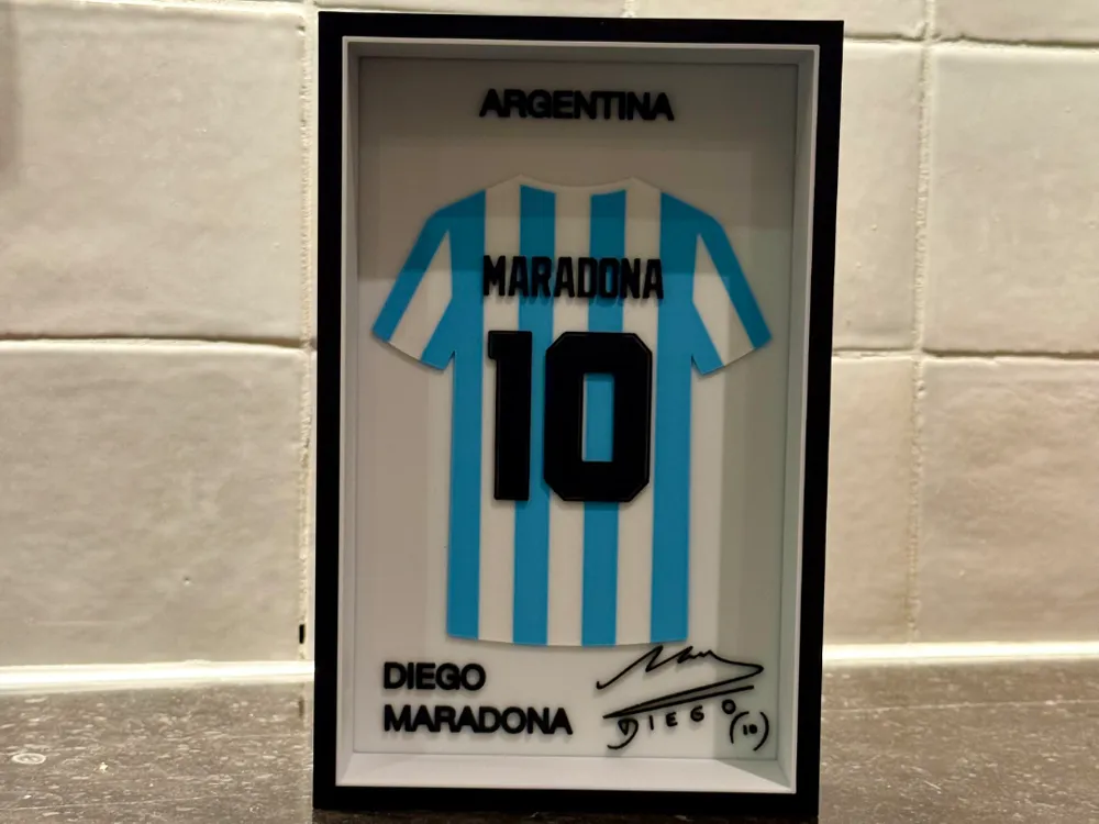 Marco Camiseta   Maradona