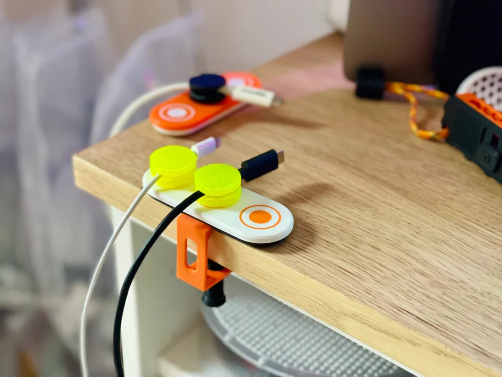Organizador de Cables con Iman I
