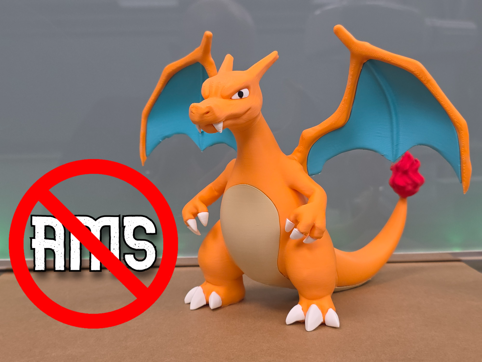 Charizard (AMS'siz)