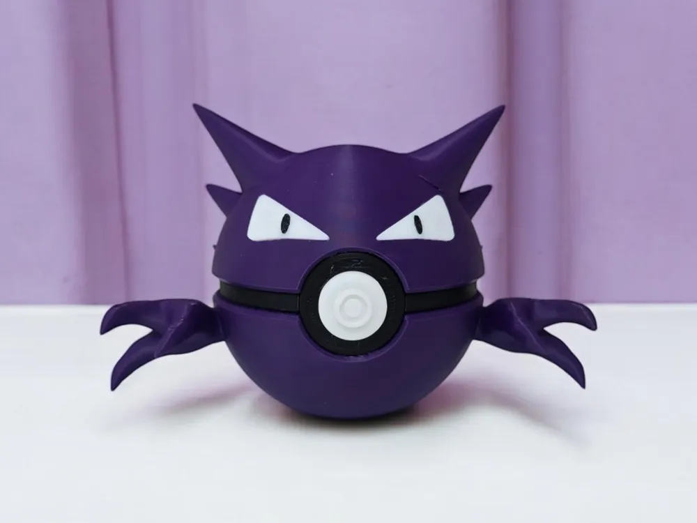 Pokeball Haunter