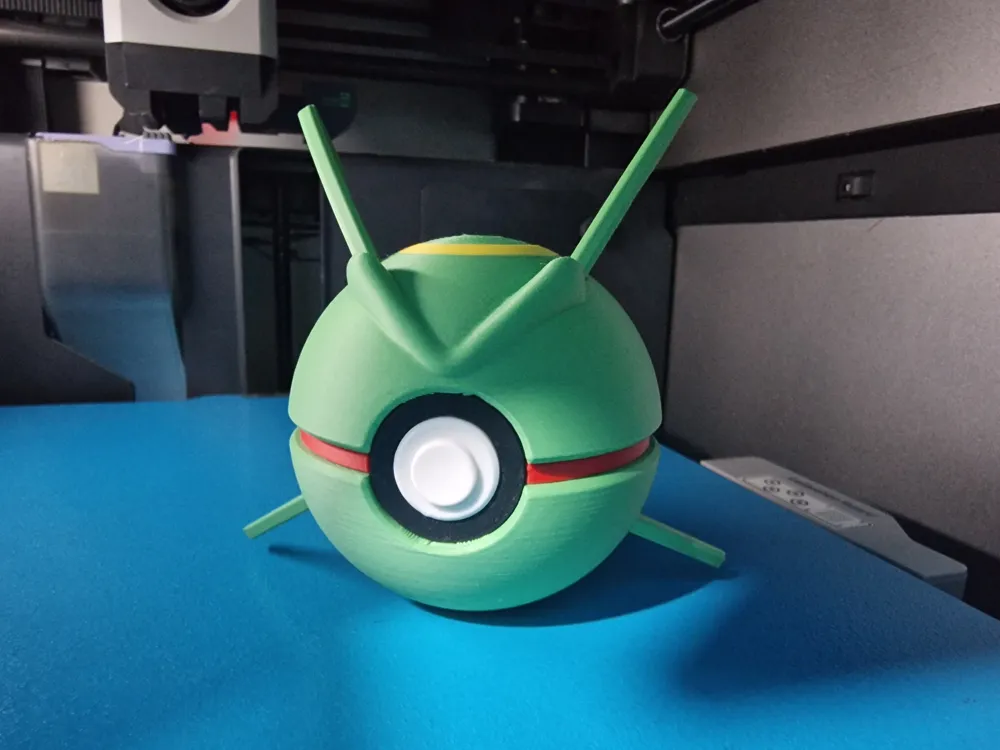Pokeball Rayquaza
