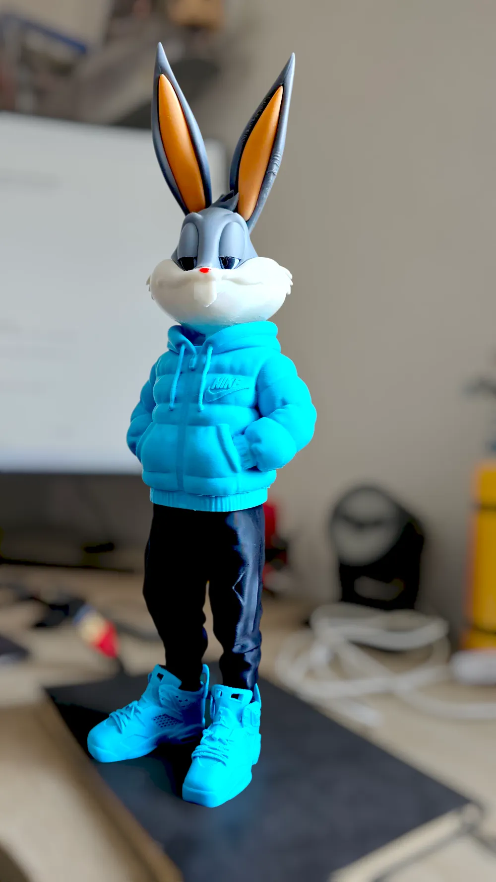 Urban Bugs Bunny IV
