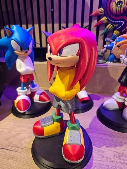 Urban Knuckles